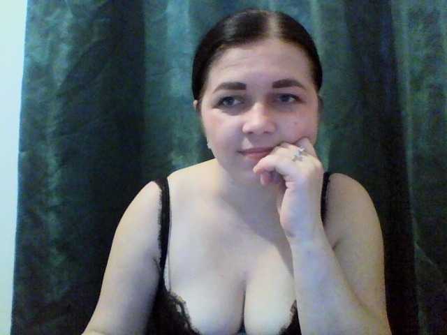 Vitalina272127's BongaCams show and profile