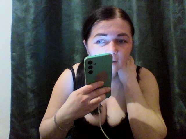 Vitalina272127's BongaCams show and profile