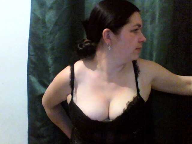 Vitalina272127's BongaCams show and profile