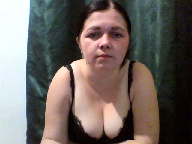 le modèle Vitalina272127 est en webcam porno dans un show sur le site bongacams, il possède les tags suivants: White/Caucasian,Brunette,Shaved
