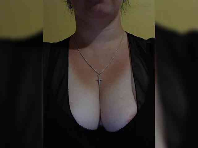 Vitalina272127 webcam