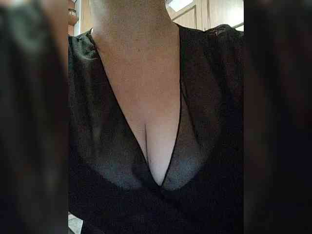 Vitalina272127 webcam