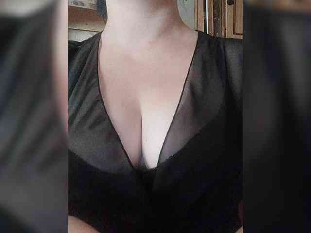 Vitalina272127 webcam