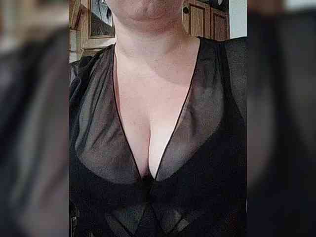Vitalina272127 webcam