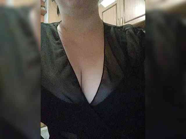 Vitalina272127 webcam