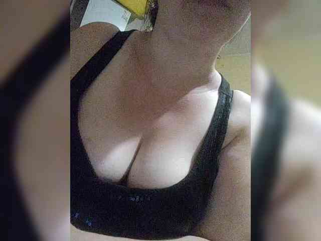 Vitalina272127 webcam