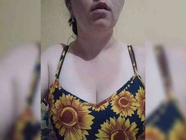 Vitalina272127 webcam