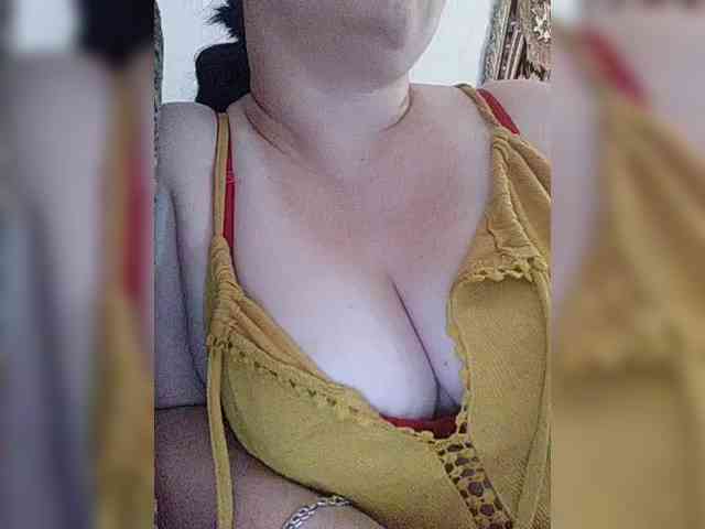 Vitalina272127 webcam