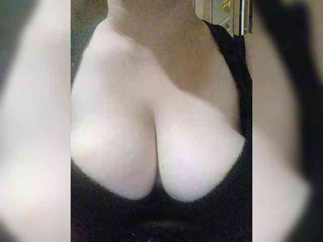 Vitalina272127 webcam
