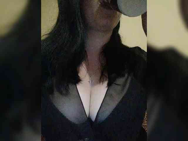 Vitalina272127 webcam
