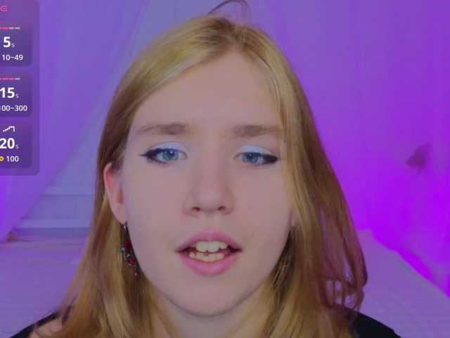 IrisRain's BongaCams show and profile