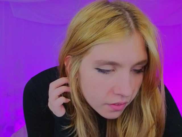 IrisRain's BongaCams show and profile