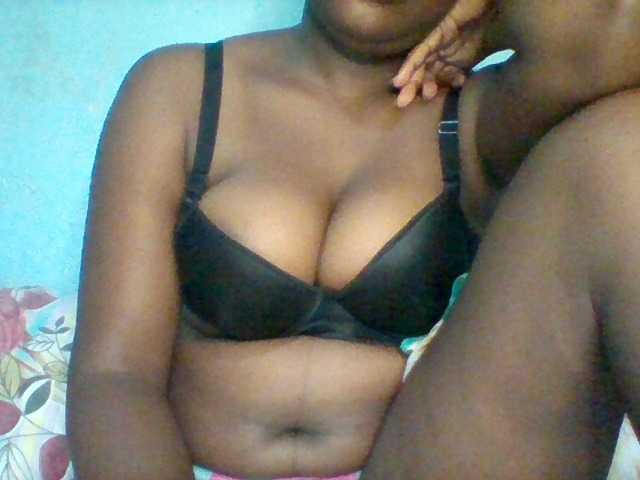 Njeee76 webcam bongacams model stream image