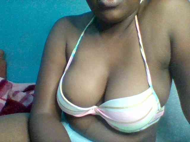 Njeee76 webcam