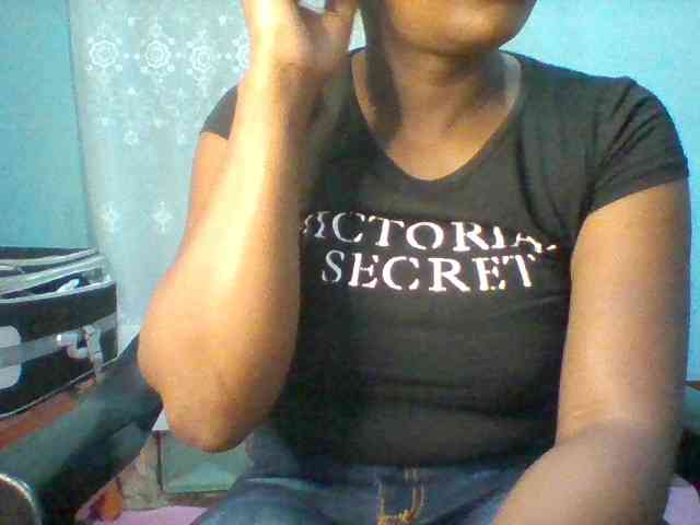 Njeee76 webcam