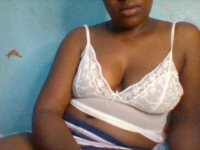 Njeee76 webcam