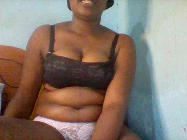 Njeee76 webcam