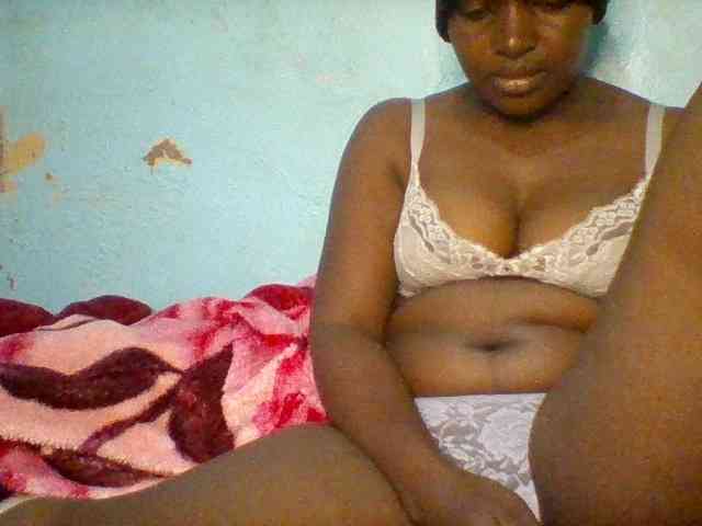 Njeee76 webcam