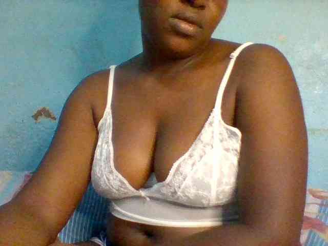 Njeee76 bongacams