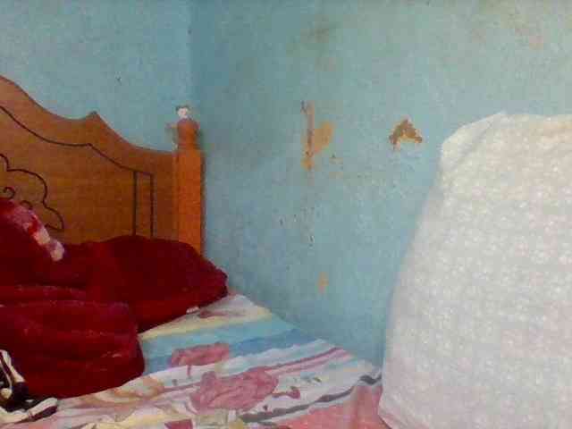 Njeee76 webcam