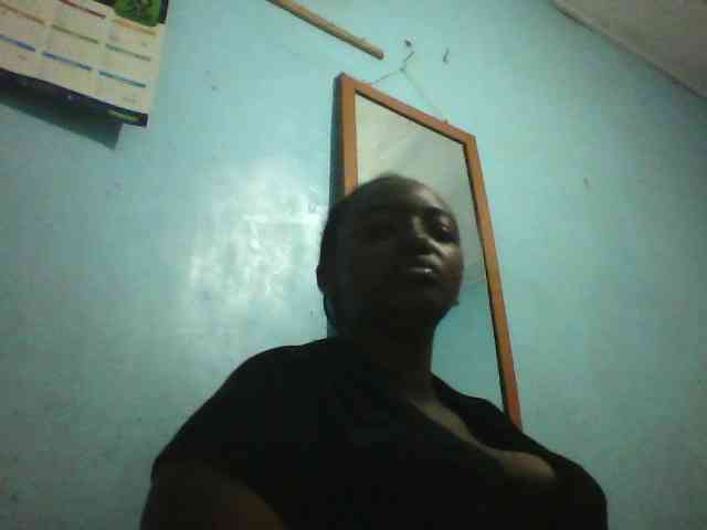 Njeee76 webcam