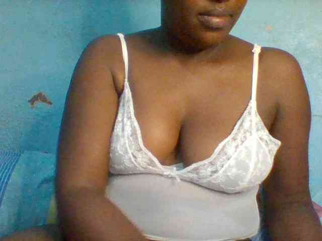 Njeee76 webcam