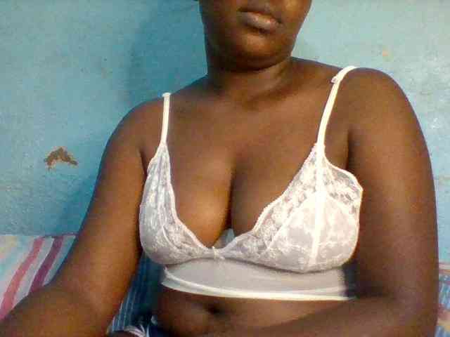 Njeee76 webcam