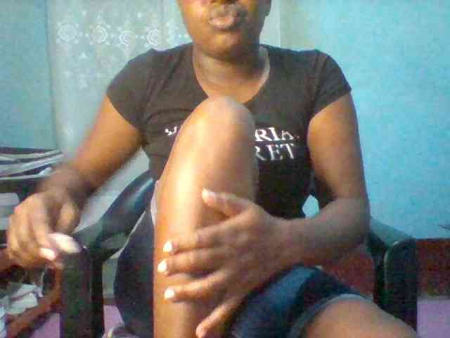 Njeee76 webcam