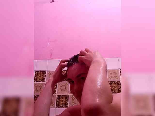 IreneMoon webcam
