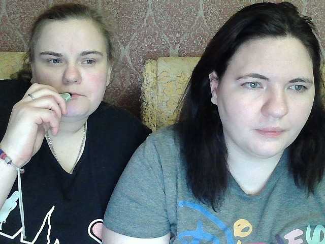 HollyXEva's BongaCams show and profile