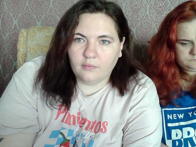 HollyXEva's BongaCams show and profile