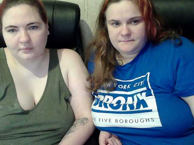 HollyXEva's BongaCams show and profile