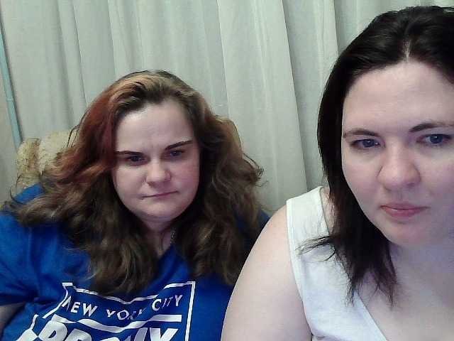 HollyXEva's BongaCams show and profile