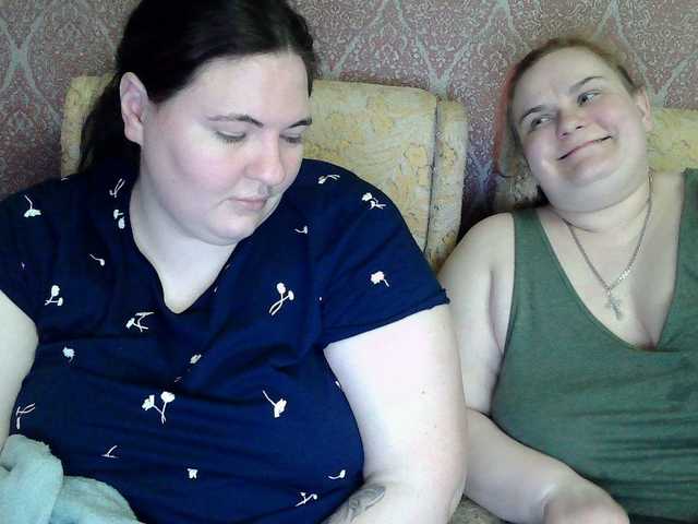 HollyXEva's BongaCams show and profile