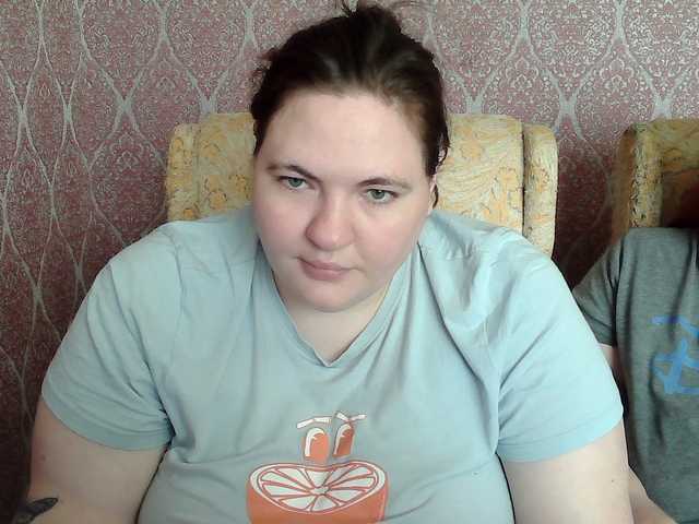 HollyXEva's BongaCams show and profile