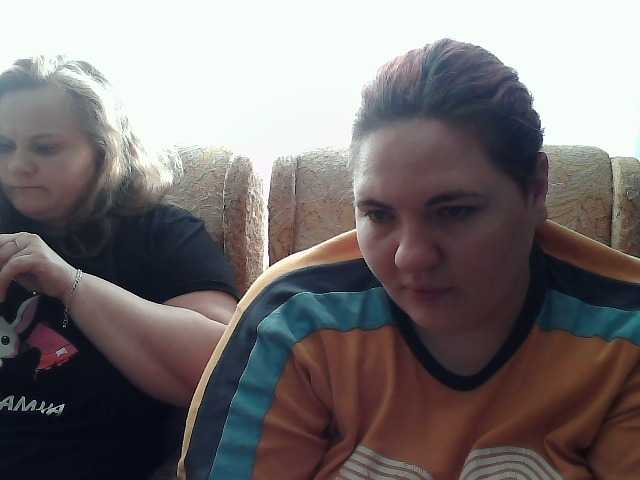 HollyXEva's BongaCams show and profile