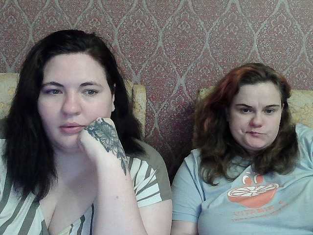 HollyXEva's BongaCams show and profile