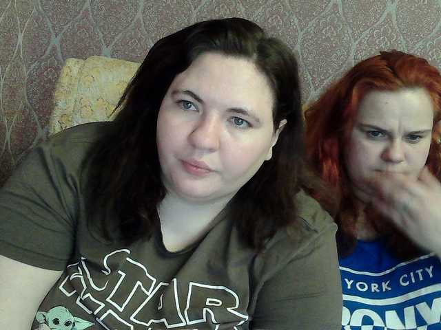 HollyXEva's BongaCams show and profile