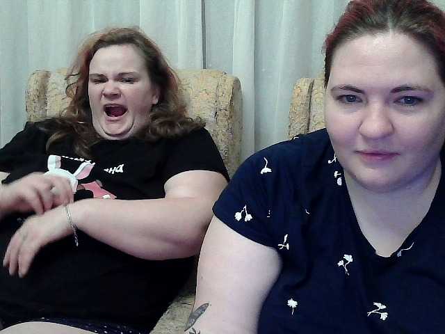 HollyXEva's BongaCams show and profile