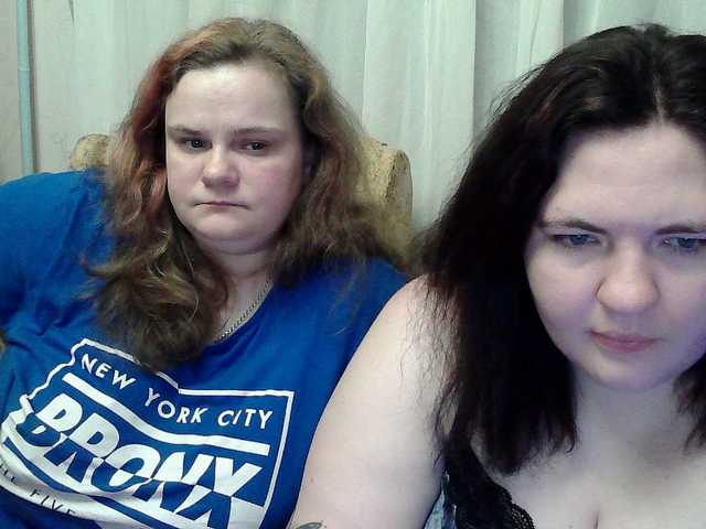 HollyXEva's BongaCams show and profile