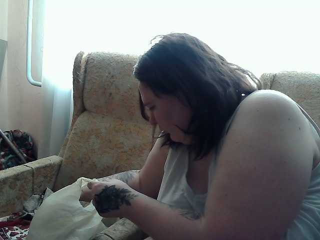 HollyXEva's BongaCams show and profile