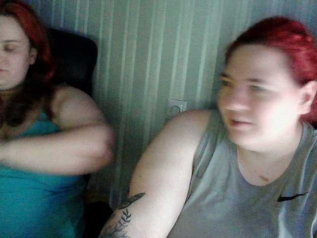 HollyXEva's BongaCams show and profile