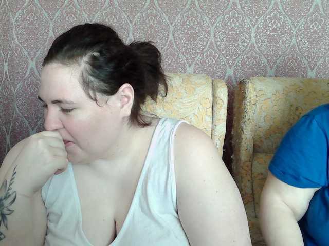 HollyXEva's BongaCams show and profile