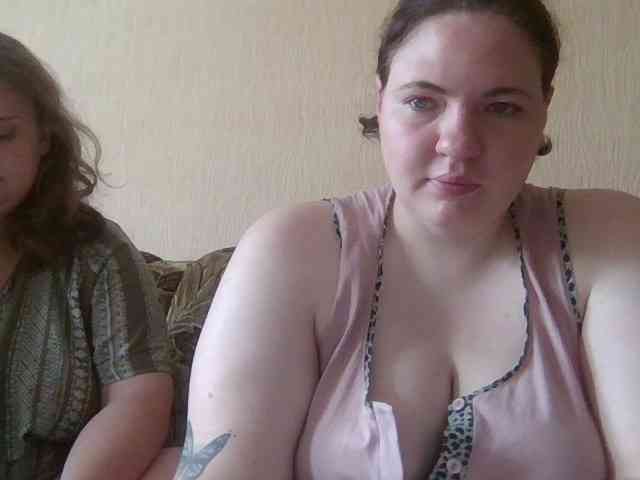 HollyXEva webcam
