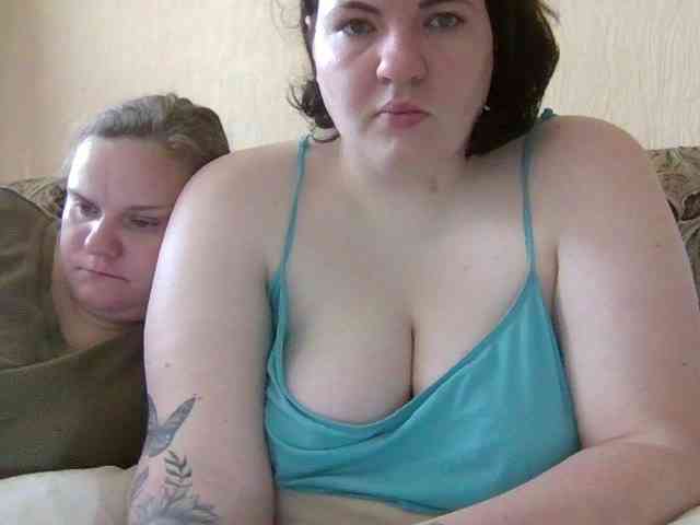HollyXEva webcam