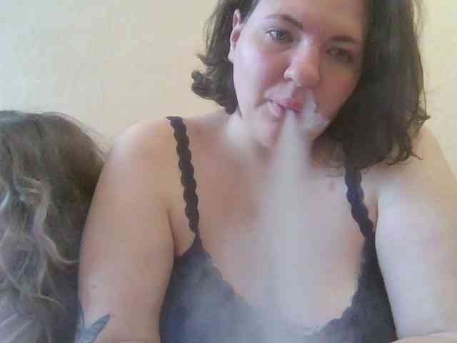 HollyXEva webcam