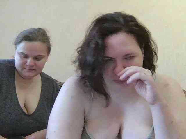 HollyXEva Live Webcam on BongaCams