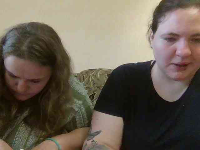 videochat room HollyXEva