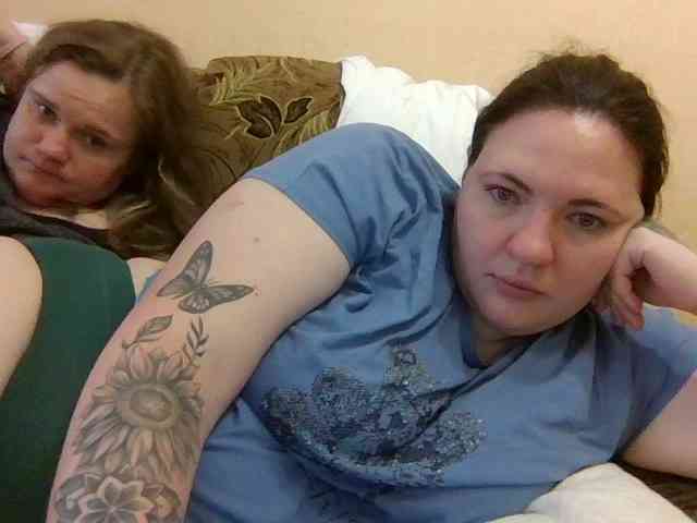 HollyXEva
