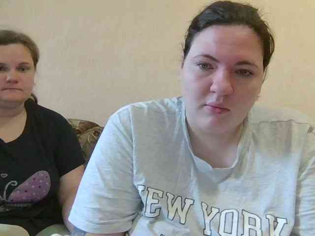 HollyXEva webcam